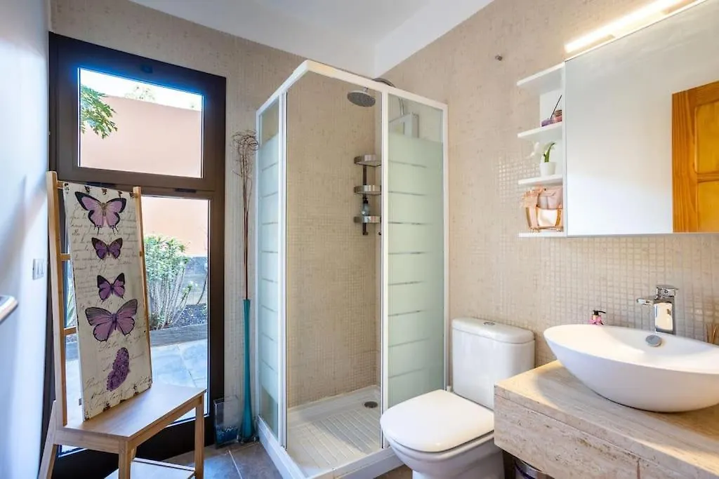Villa De La Huerta Con Piscina Privada Y Barbacoa Guimar