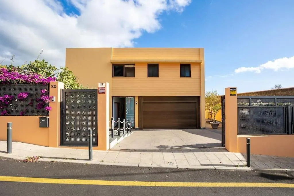 Villa De La Huerta Con Piscina Privada Y Barbacoa Güimar